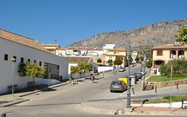 Villa in Villanueva de la Concepcio, Malaga 100609