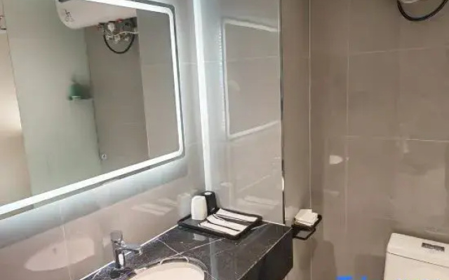 Jiujiang Guangsha Hanshe Apartment (Nanshan Park)