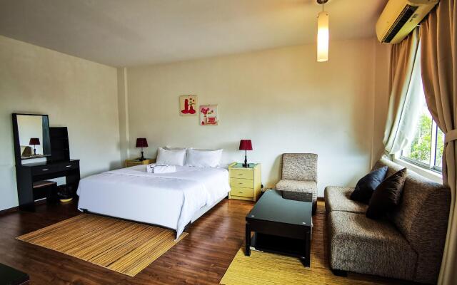 Natol Homestay - Kuching Home Penthouse Airport Road
