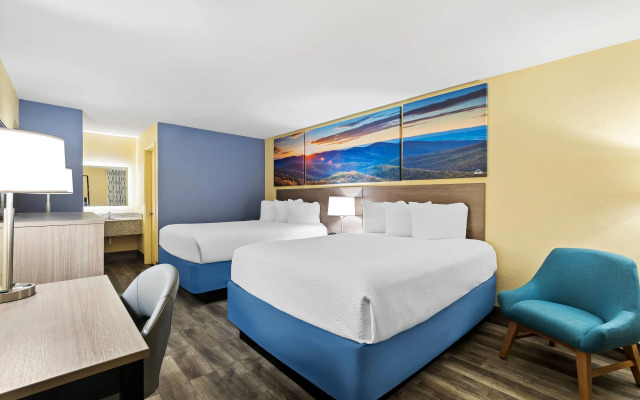 Days Inn by Wyndham Cleveland TN