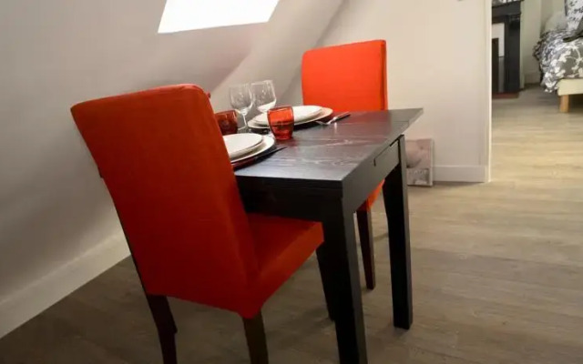 Elysée Paris Charming Flat