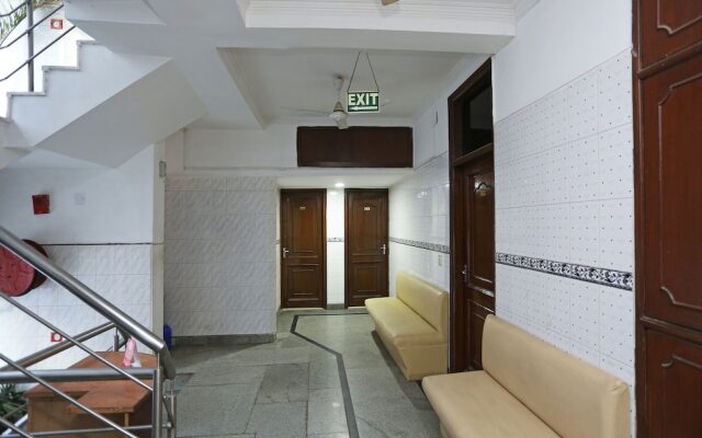 OYO 472 Hotel Sareen