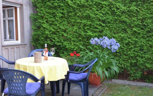 2 Person Studio In The Oldest Half Timbered House In Blankenburg With Terrace
