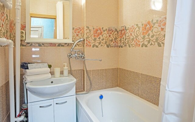 Lux Apartments Strelbishchenskiy