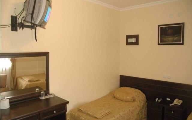 Alvin Hotel