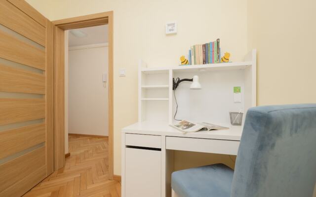 Family Apartment Warsaw by Renters