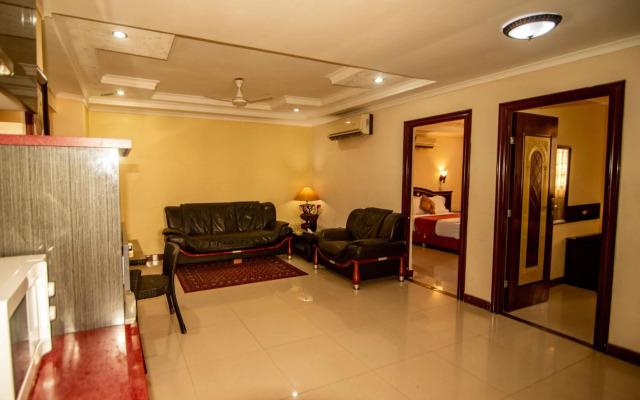 Urban Rose Hotel and Apartment