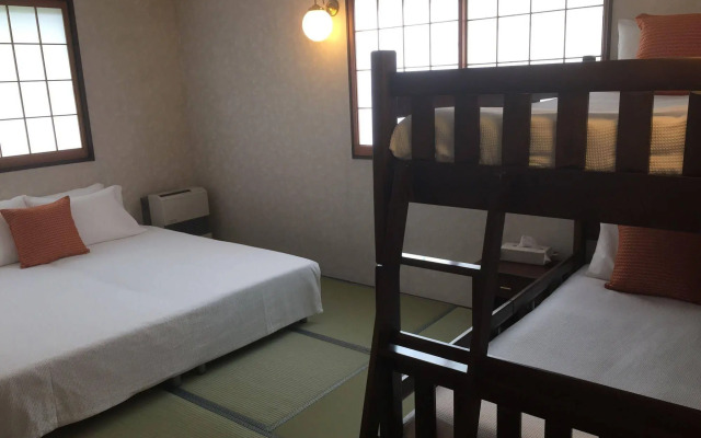 Red Door Lodge Hakuba