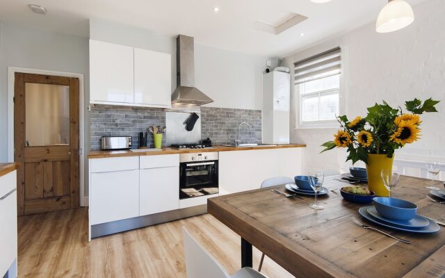 Excellent Earlsfield Home close to Wandsworth Common