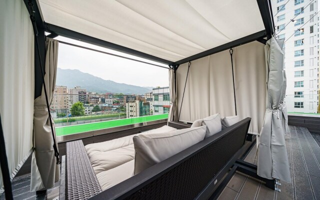 Uijeongbu Gray