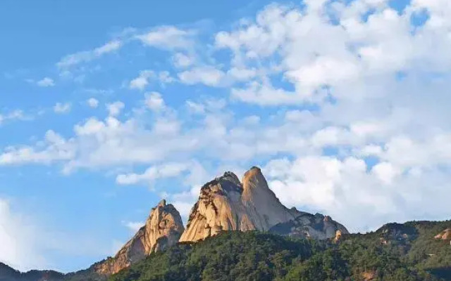 Tianzhu Mountain Jinxiu Mountain Villa