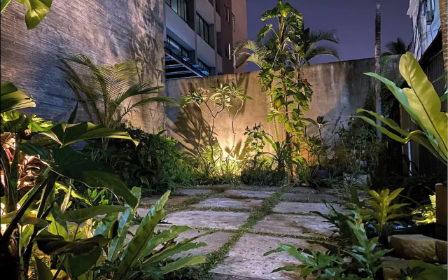 Thang House - Close To Nature