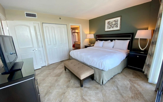 Radisson Suite Hotel Oceanfront