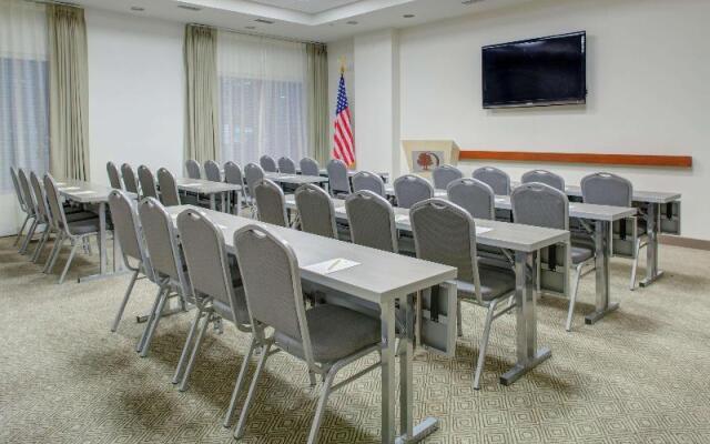 DoubleTree by Hilton Biloxi, MS