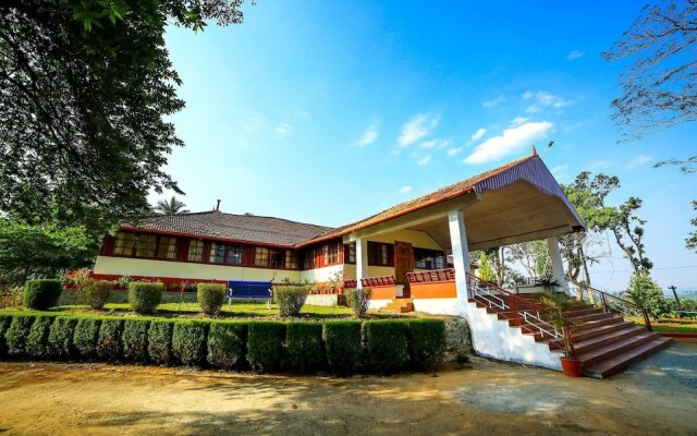 Deluxe Double Room In British Bungalow