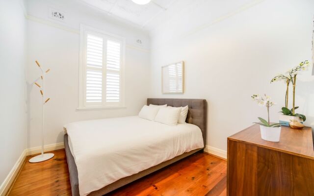 Stunning Inner City House Close to Fish Market