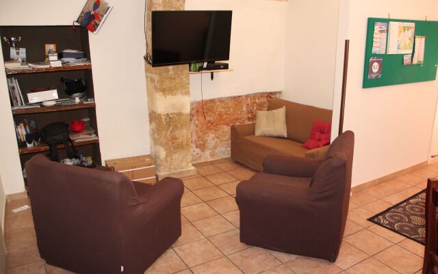 Terrasini 2000 Case Vacanza