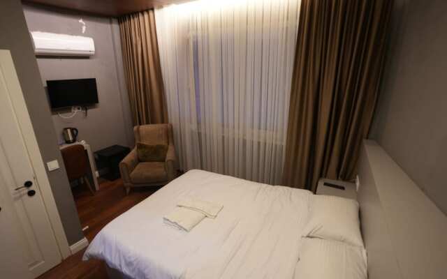 Отель Gokotta Suite