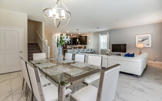 sanbagger drive Villa 1586 Champions Gate