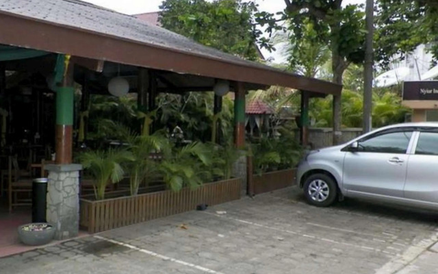 Nyiur Indah Beach Hotel