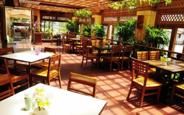 Golden Beach Hotel Pattaya