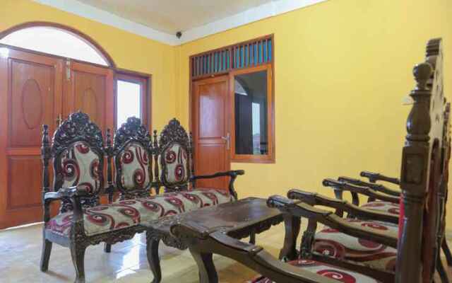 OYO 1880 Ambassador Homestay Syariah