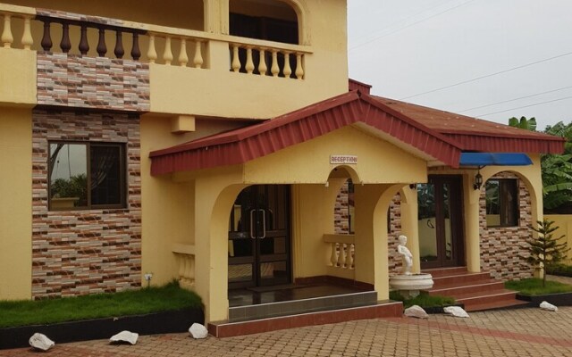 D'lor Suites Hotel