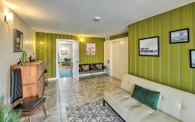 Vintage Downtown Vegas Retreat < 3 Mi to Strip!