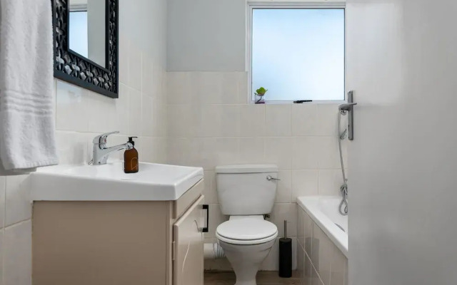 Monte Blu B8 - Adults Only