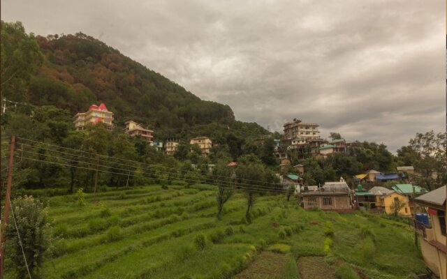 OYO 16686 Home Exotic 1 BHK Paragliding View Darnoo