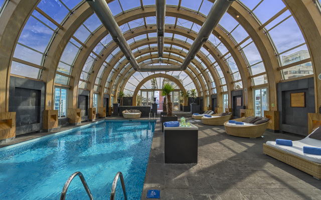 The Ritz-Carlton, Santiago