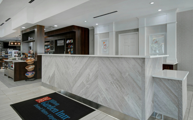 Hilton Garden Inn Detroit Metro Airport