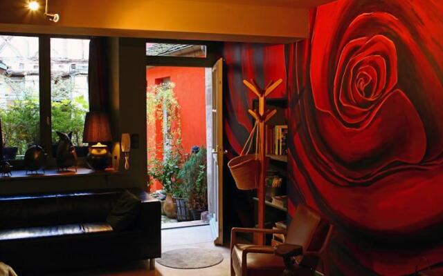 Barbary Lane House Rental