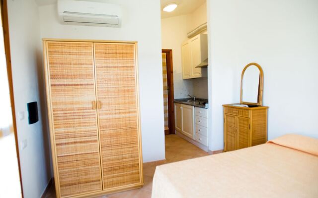 Mimose Beach Village