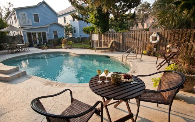 Blue Heron Inn