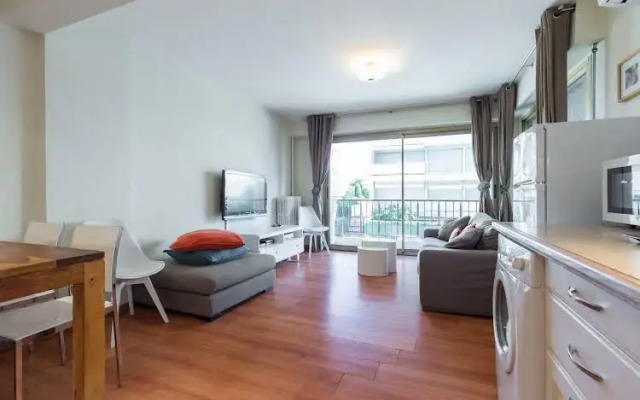 One Bedroom Palm Beach