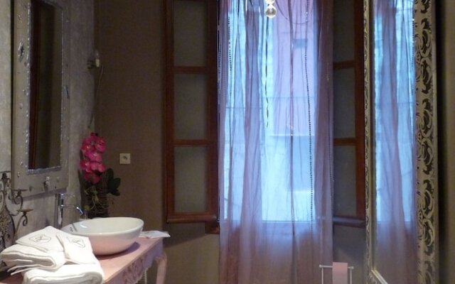 Lokanga Boutique Hotel