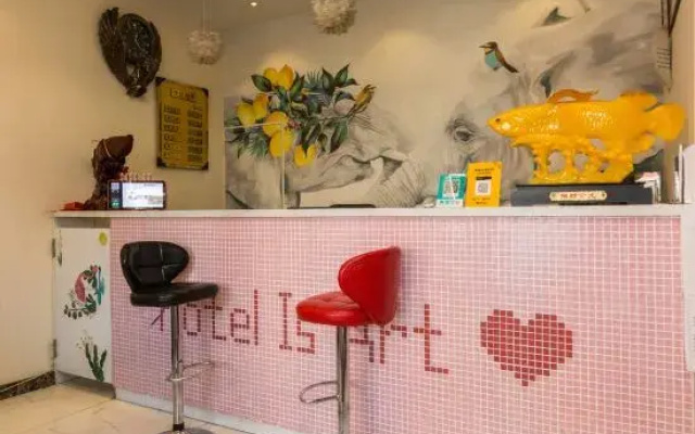 Changchun Xingji Fashion Hotel