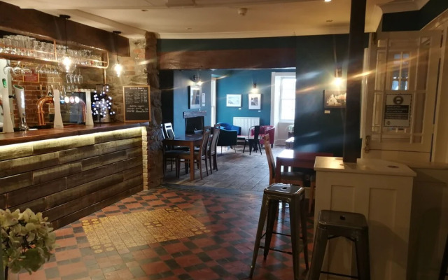 Feathers Hotel, Bar and Restaurant