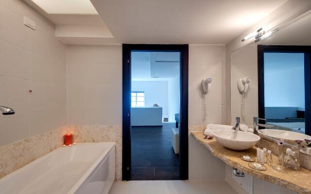 Hydra Beach Resort
