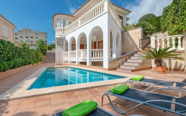 Villa Teulera - Villa With Private Pool. Free Wifi