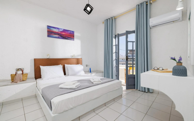 Aquarius Apartments