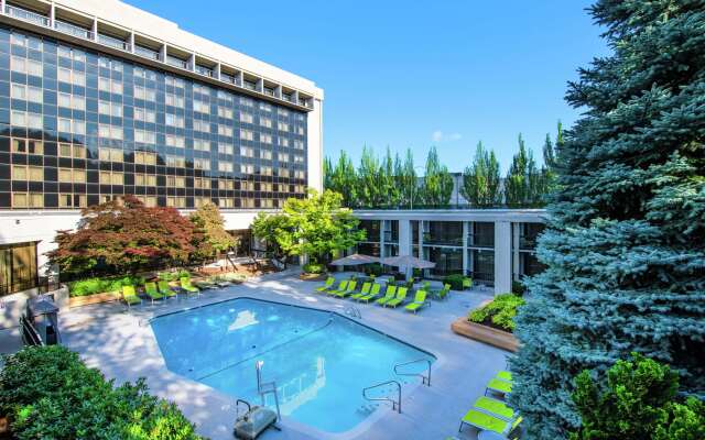 DoubleTree by Hilton Hotel Portland