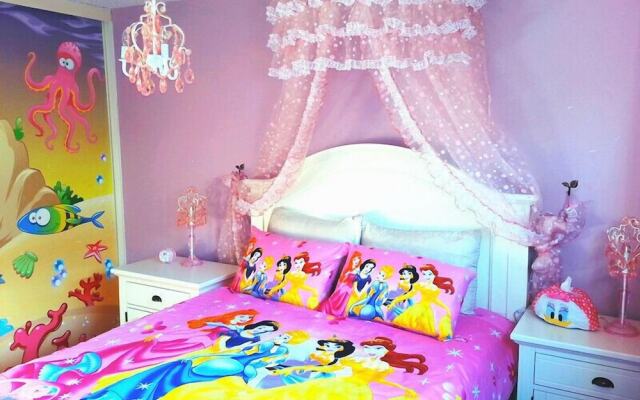 Romantic and Luxury Disney Villa