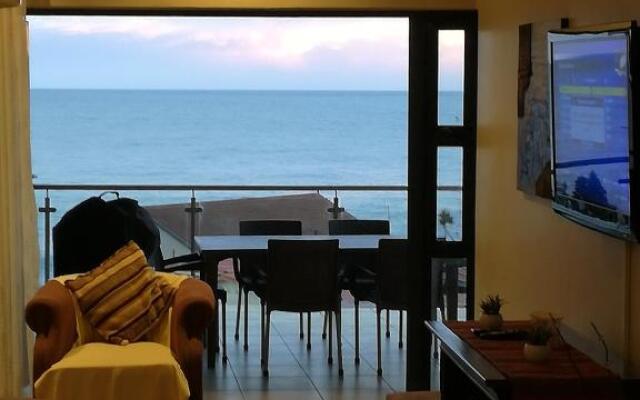 Whale Rock 22 Margate South Coast