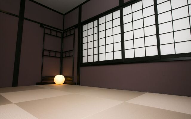 Hosta Umekoji Miyabi