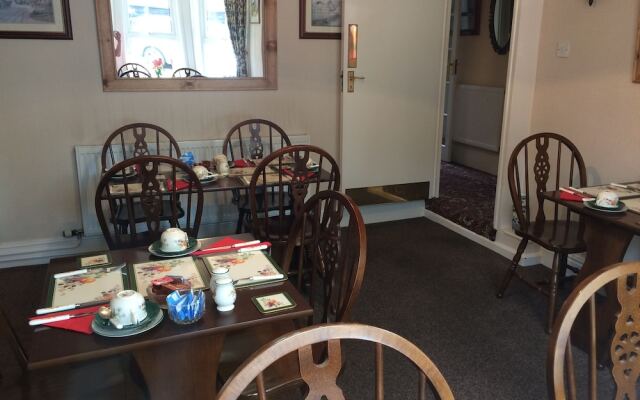 Apsley Villa Guest House