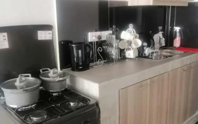 Stay.Plus JKIA Studio Apartment
