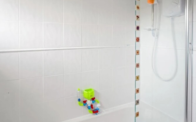 Centrally Situated 1 Bedroom House in Cumbernauld