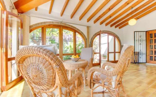 Villa Alfatares